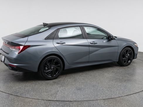 Used 2026 Hyundai Elantra Sport FWD image 11
