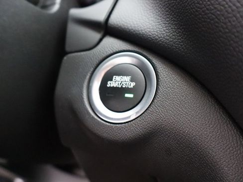 Used 2024 Chevrolet Equinox LT image 17