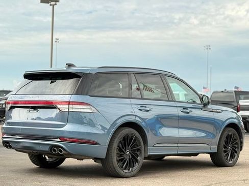 Used 2025 Lincoln Aviator Reserve w/ Jet Appearance Package AWD/4WD image 43
