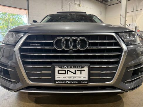Used 2017 Audi Q7 3.0T Prestige AWD/4WD image 12