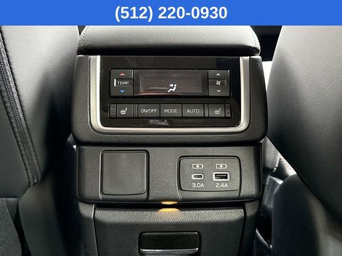 New 2026 Subaru Ascent Limited Bronze image 32