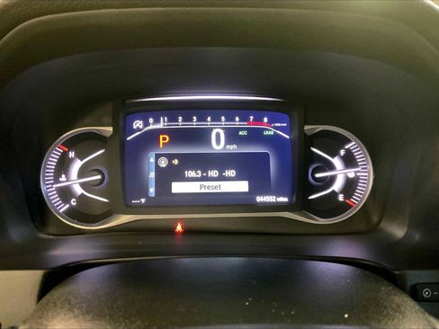 Used 2023 Honda Passport EX-L image 25