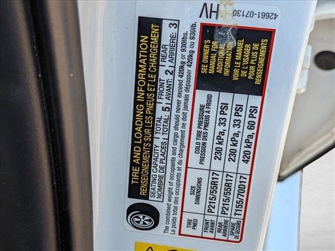 Used 2017 Toyota Avalon XLE Premium FWD image 17