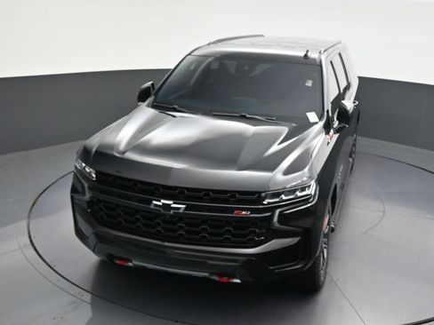 Used 2024 Chevrolet Suburban Z71 w/ Z71 Off-Road Package AWD/4WD image 23