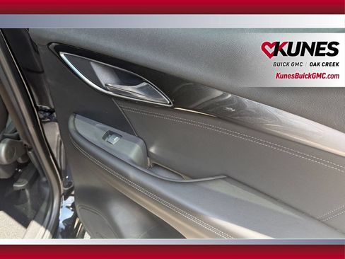 Used 2024 Buick Envision Preferred AWD/4WD image 38