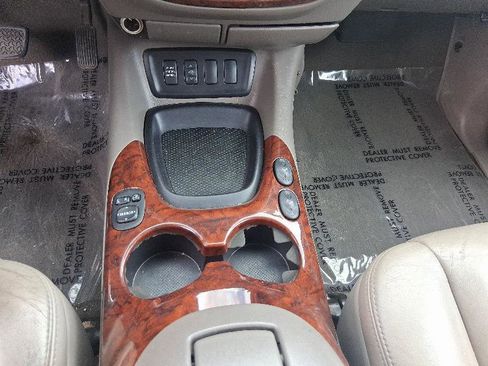 Used 2007 Toyota Sequoia Limited image 34