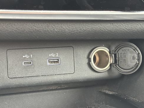 Certified 2023 Nissan Rogue S AWD/4WD image 6