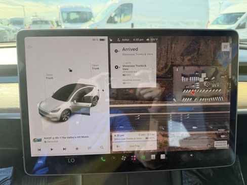 Used 2021 Tesla Model Y Long Range AWD/4WD image 23
