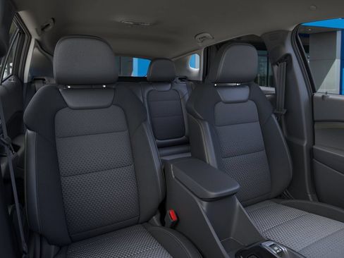 New 2026 Chevrolet Trax LT w/ LT Convenience Package FWD image 16