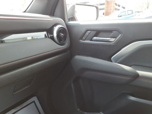 Certified 2024 Chevrolet Colorado Z71 w/ Z71 Convenience Package 2 image 26