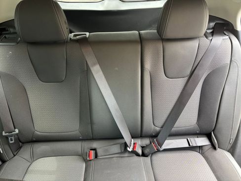 Used 2025 Buick Encore GX Preferred FWD image 33