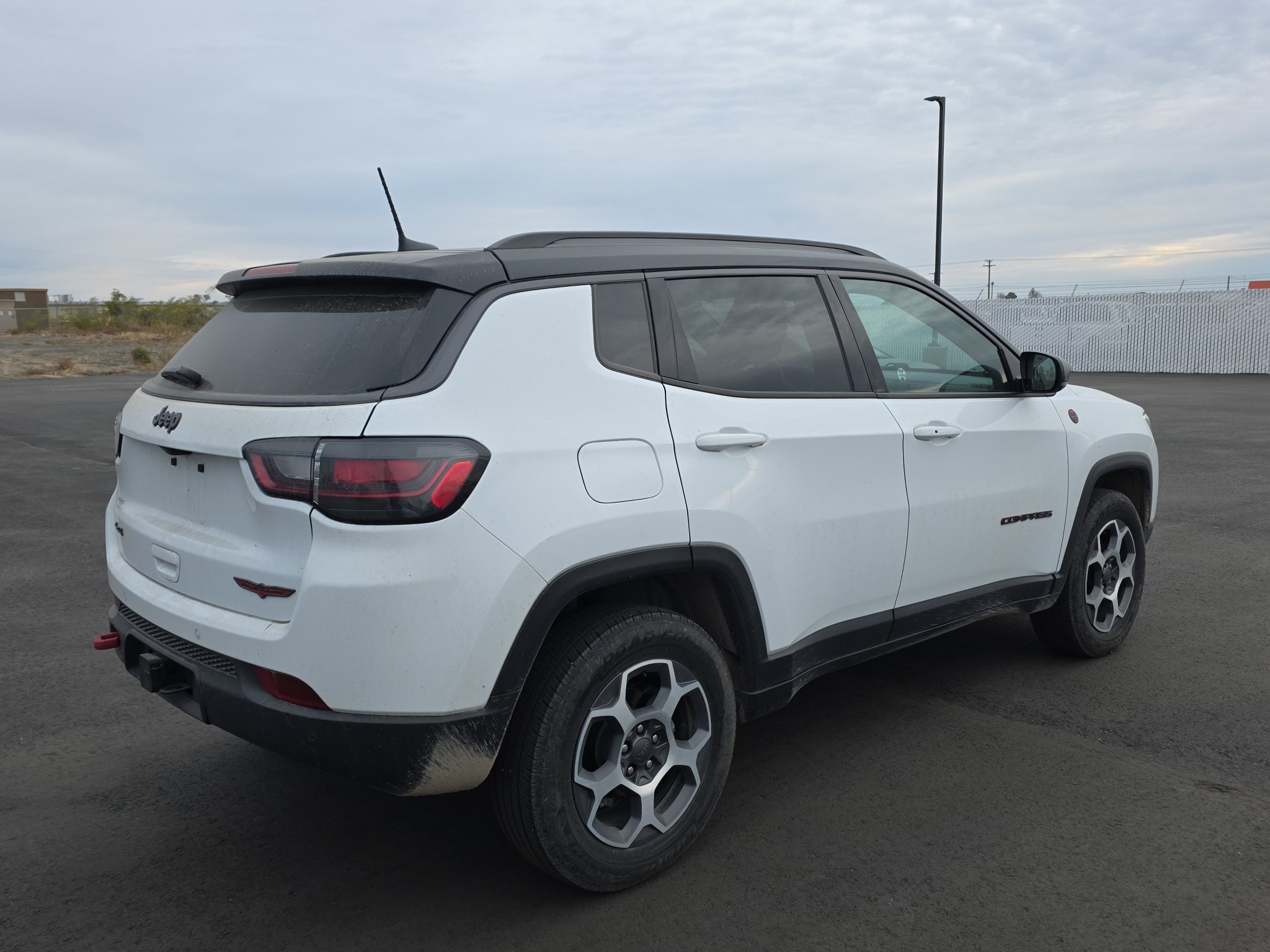 Used 2022 Jeep Compass Trailhawk w/ Trailhawk Elite Group AWD/4WD image 8