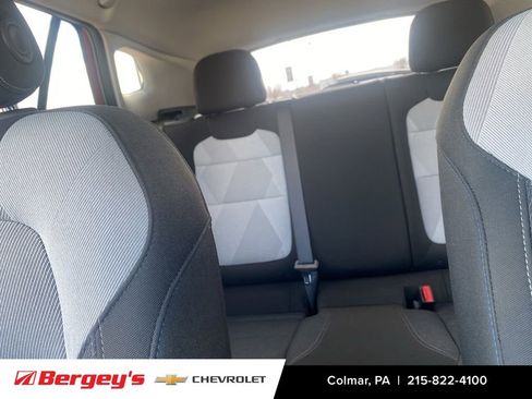 Certified 2024 Chevrolet Trax LS w/ LS Convenience Package image 36