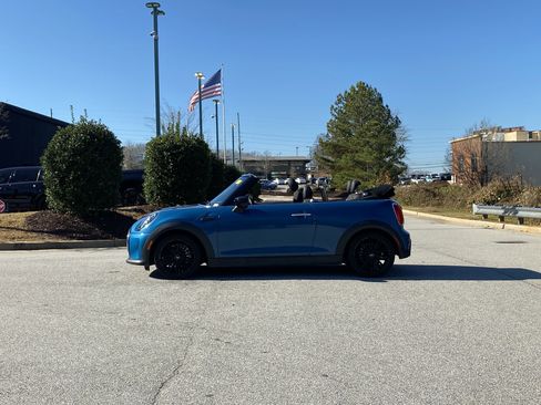 Used 2022 MINI Cooper Convertible image 13