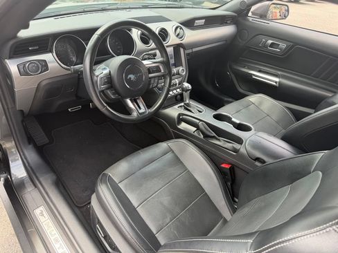Used 2019 Ford Mustang GT Premium w/ Black Accent Package RWD image 19