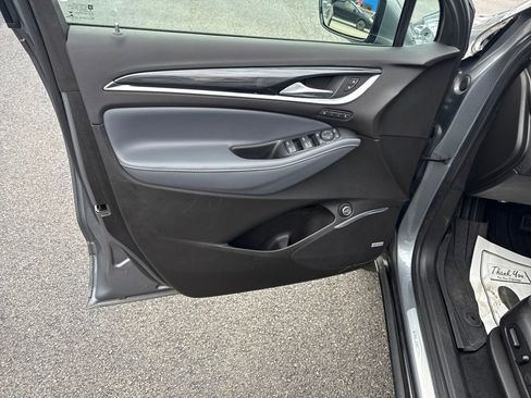 Used 2021 Buick Enclave Premium w/ Sun and Sites Package image 11