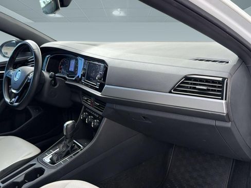 Used 2020 Volkswagen Jetta R-Line FWD image 29