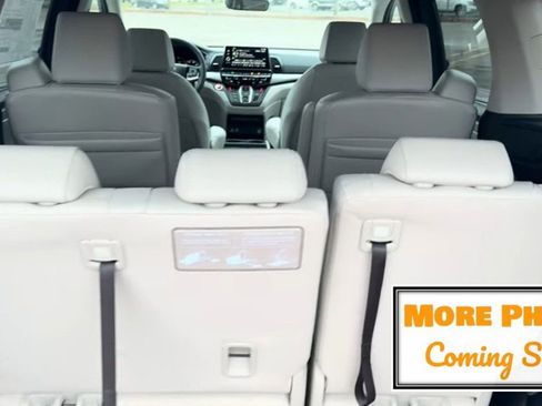 Used 2025 Honda Odyssey EX-L image 9