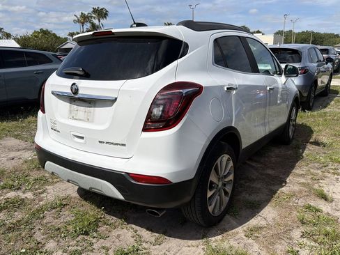Used 2017 Buick Encore Preferred image 3