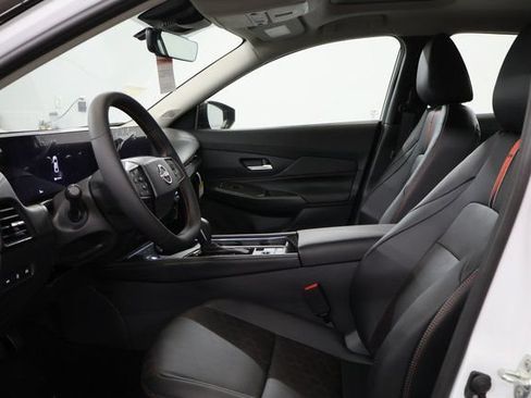 New 2026 Nissan Sentra SR w/ SR Premium Package FWD image 12