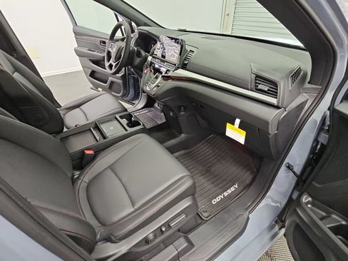 New 2026 Honda Odyssey Sport-L image 37