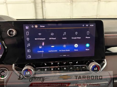 Used 2024 Chevrolet Colorado Z71 w/ Z71 Convenience Package 2 AWD/4WD image 44