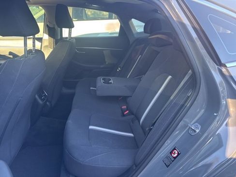 Used 2023 Hyundai Sonata SEL w/ Convenience Package image 4