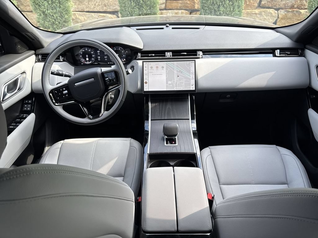 New 2026 Land Rover Range Rover Velar S AWD/4WD image 12