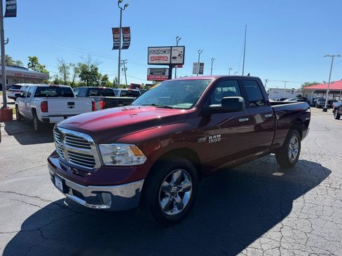 Used 2017 RAM 1500 Big Horn AWD/4WD image 3