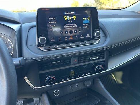 Certified 2023 Nissan Rogue SV image 28