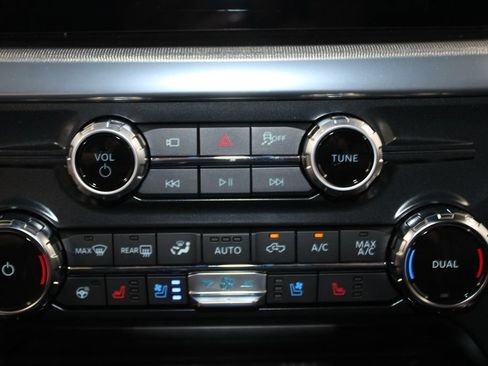 New 2026 Ford F150 Lariat w/ Equipment Group 502A High AWD/4WD image 41