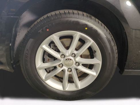 Used 2019 Dodge Grand Caravan SXT FWD image 11