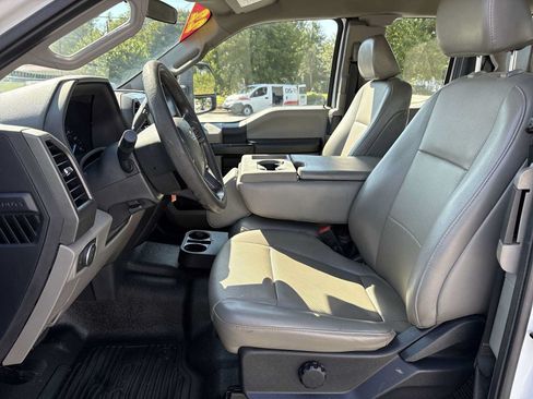 Used 2022 Ford F250 XL w/ Power Equipment Group AWD/4WD image 17