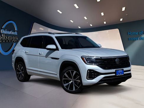 New 2026 Volkswagen Atlas SEL Premium R-Line AWD/4WD image 1
