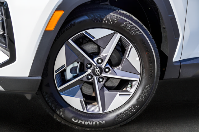 New 2026 Hyundai Tucson SEL FWD image 37