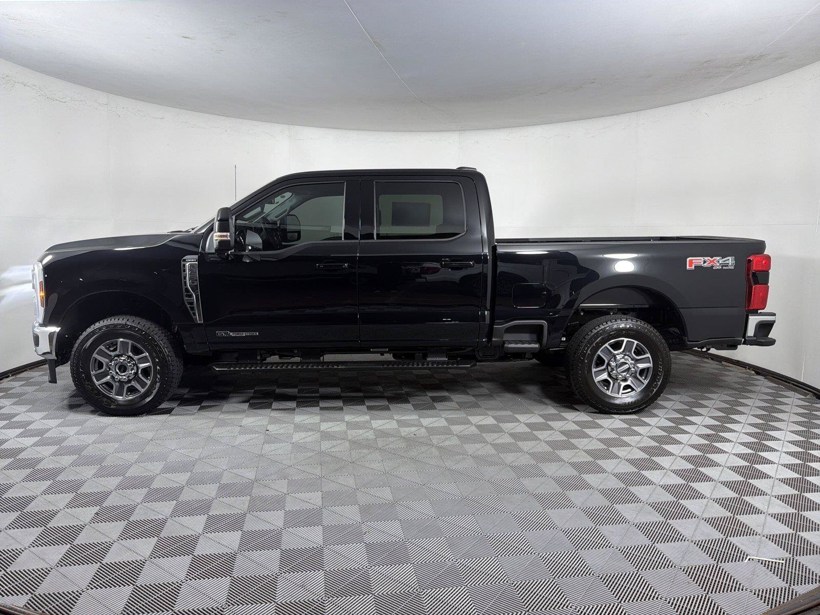 New 2026 Ford F250 Lariat w/ Lariat Premium Package AWD/4WD image 4