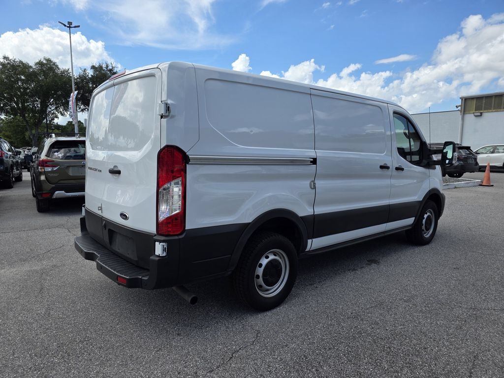 Used 2023 Ford Transit 250 Low Roof RWD image 3