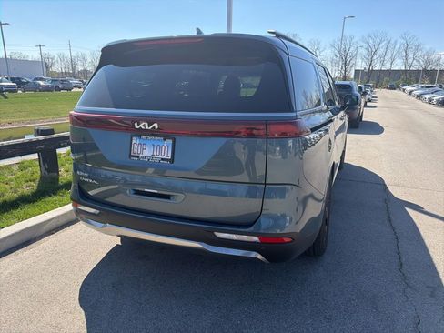 Used 2024 Kia Carnival SX image 28
