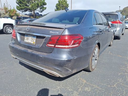 Used 2014 Mercedes-Benz E 350 4MATIC Sedan image 4