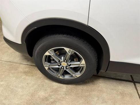 Certified 2025 Chevrolet Blazer LT w/ Convenience Package AWD/4WD image 8