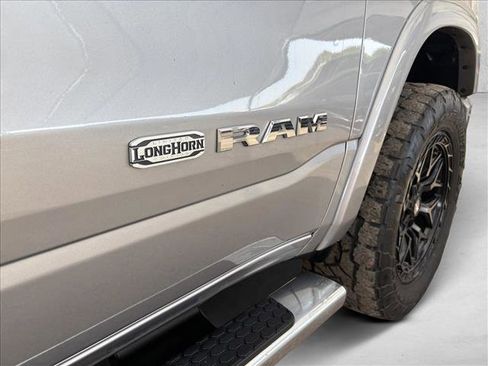 Used 2021 RAM 1500 Limited w/ Body Color Bumper Group image 19