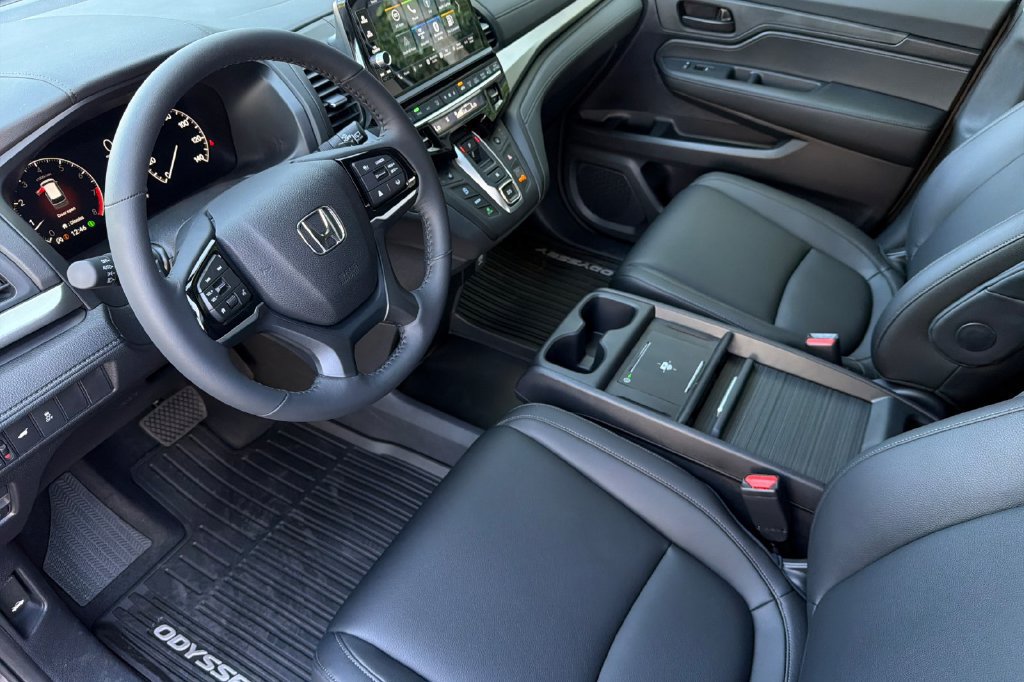 New 2027 Honda Odyssey EX-L image 3