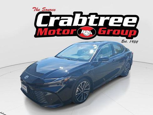 Certified 2025 Toyota Camry XLE w/ Premium Plus Package AWD/4WD image 1