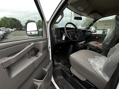 New 2025 GMC Savana 3500 1WT w/ Power Convenience Package image 8
