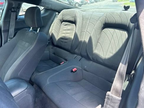 Used 2018 Ford Mustang GT RWD image 14