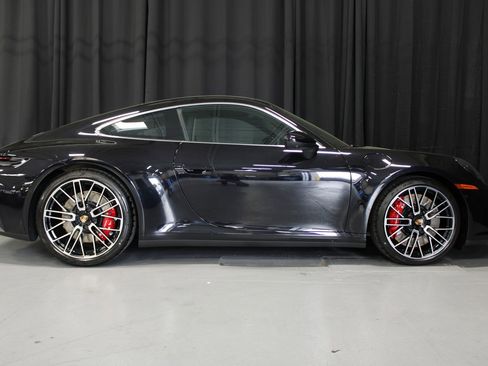 New 2026 Porsche 911 Carrera 4S image 11