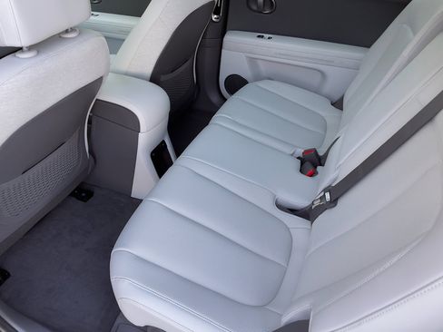 New 2026 Hyundai Ioniq 5 Limited image 16