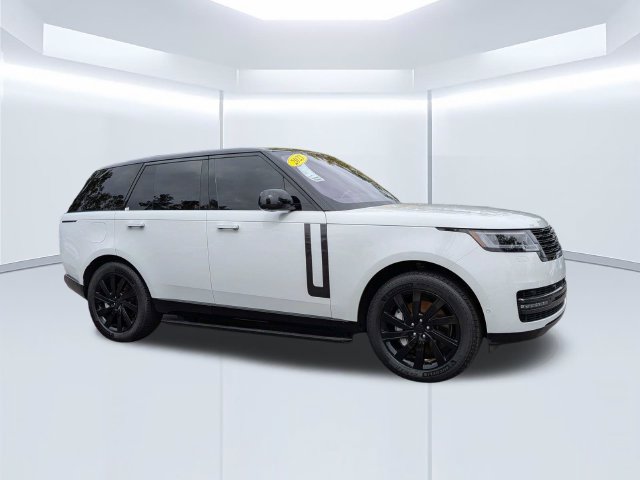 Used 2023 Land Rover Range Rover SE AWD/4WD image 1