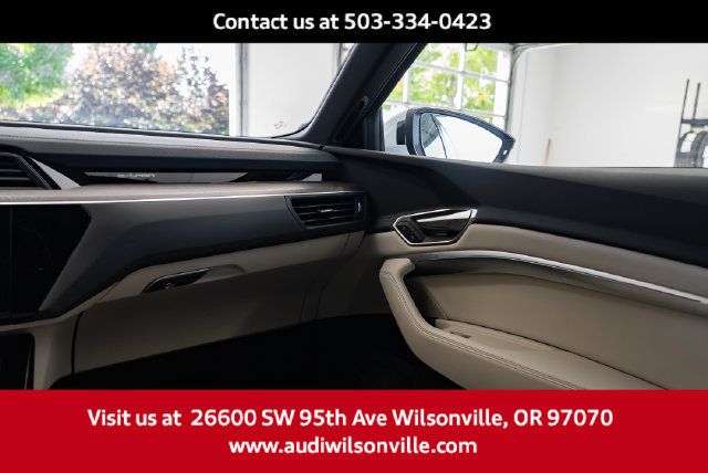 Used 2024 Audi Q8 e-tron Premium Plus w/ Premium Plus Package AWD/4WD image 11
