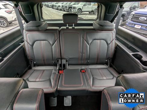 Used 2022 Ford Expedition Max Limited image 17
